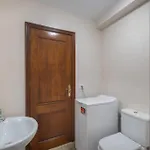 Flores 1d Apartment