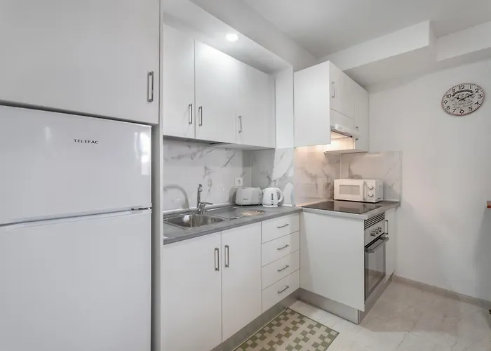 Apartment Flores 1d *